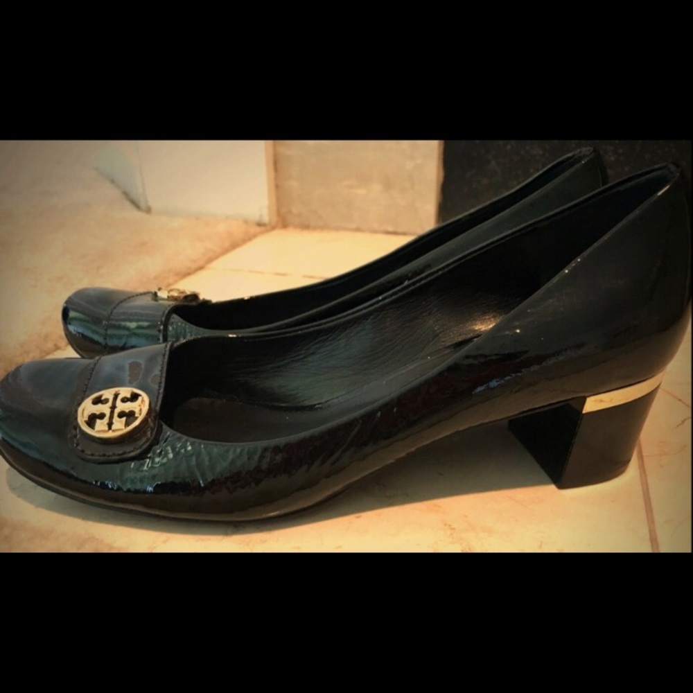 Tory Burch Black Patent Leather Low Pumps